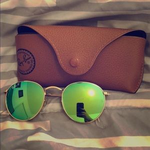 Ray Ban Round Polarized Sunglasses